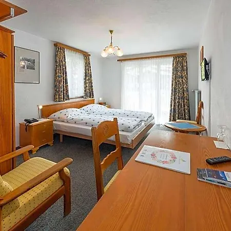 Hotel Rhodania 2*